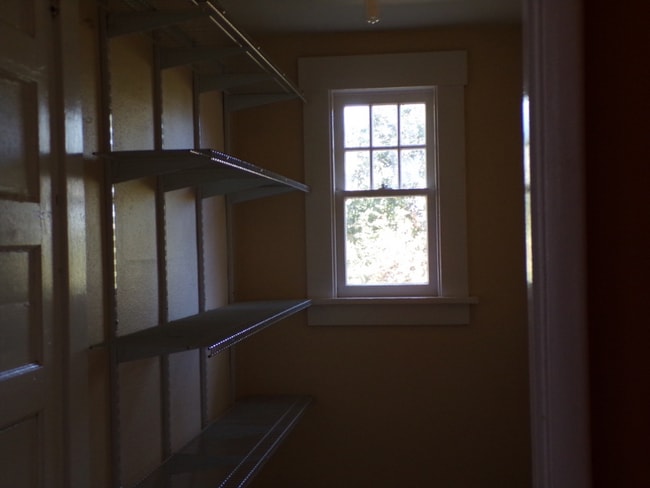 Building Photo - 5385 Mariquita Ave