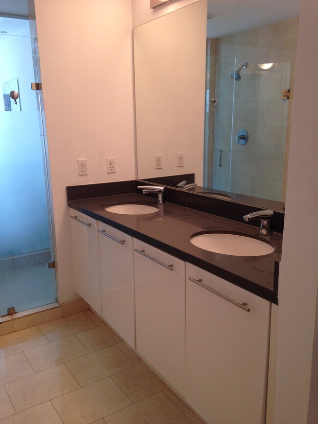 Foto del edificio - 90 SW 3rd St