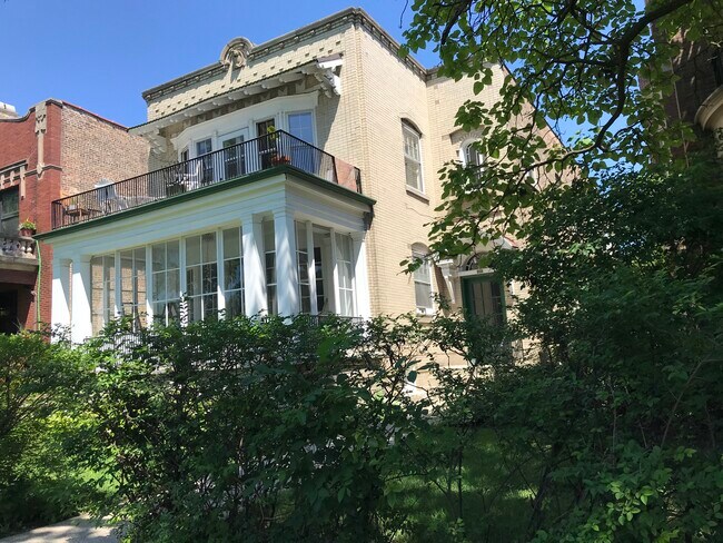 Front balcony - 3006 W Logan Blvd