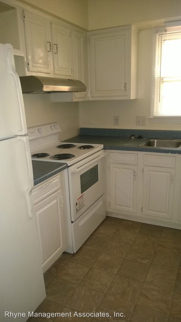 Building Photo - 3900 Greenleaf St