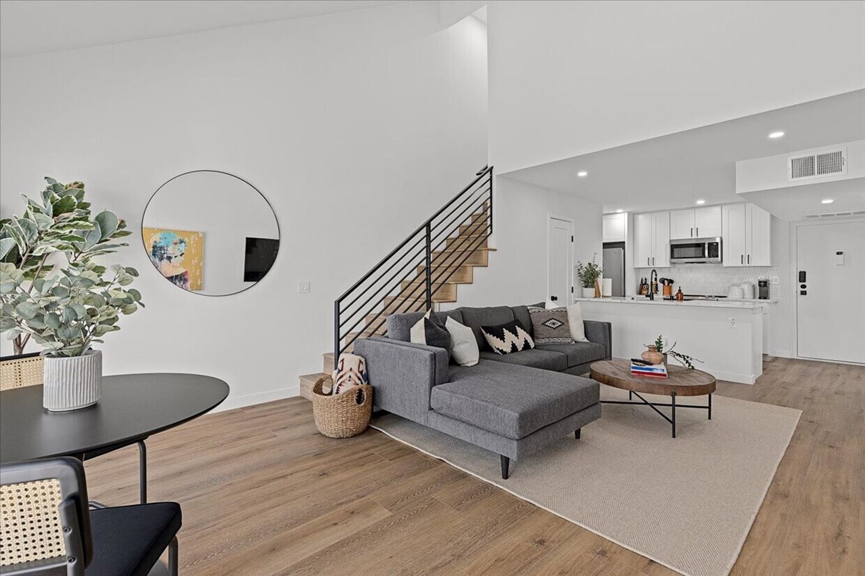 Primary Photo - Discover Resort Style Living In Mission Va...