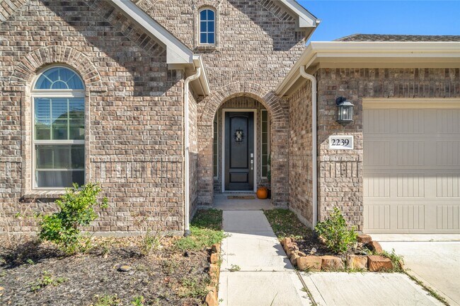 Foto del edificio - 2239 Ginger Trail Ln