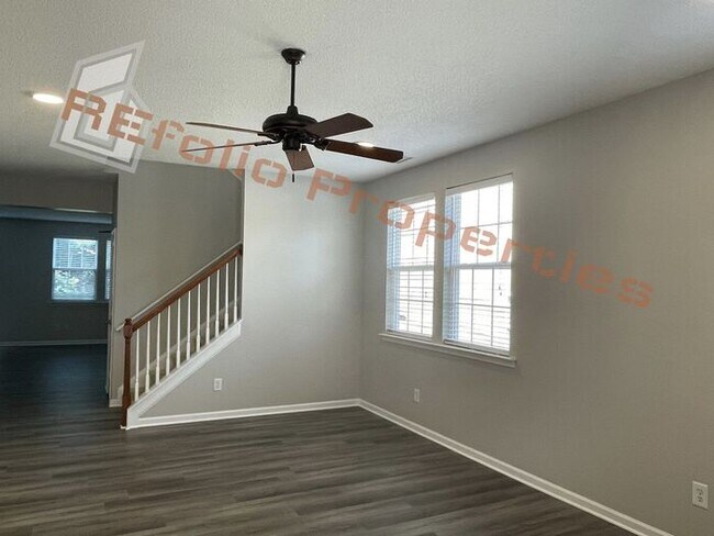 Building Photo - 1128 Brookhill Way