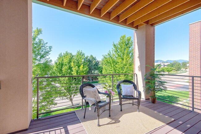 Foto del edificio - 2B/2B Luxury Louisville Condo with Mountai...