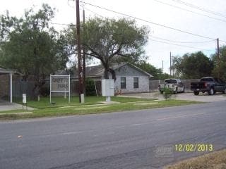 Building Photo - Griffen Park Apartments