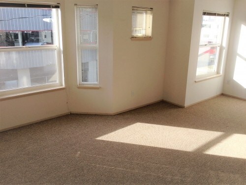 Building Photo - Lee Plaza Apartments - 1 bedroom