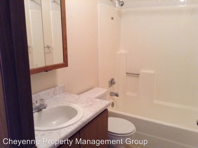 Foto del edificio - 2 br, 1 bath House - 236 E Carlson