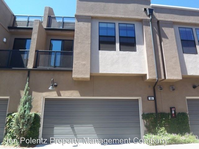 Primary Photo - 3 br, 2.5 bath Apartment - 555 W. Maple Ave.