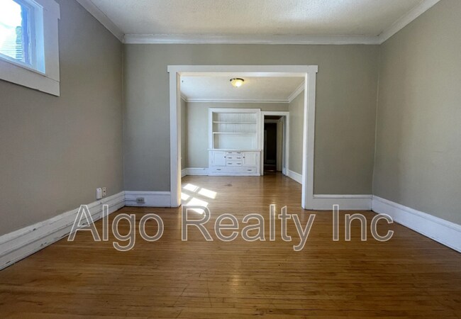 Foto del edificio - 3340 Stevens Ave