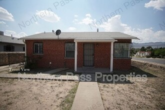 Building Photo - 1421 Howze St