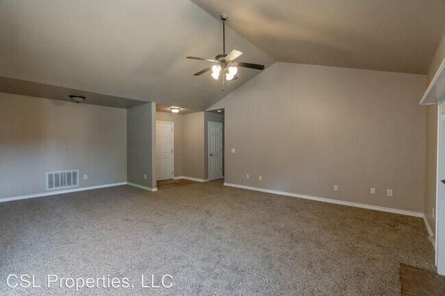 Building Photo - 3 br, 2 bath House - 1335 Middle Fork Road