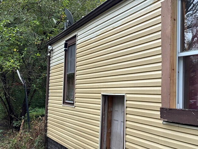 Foto del edificio - 1422 N 54th St