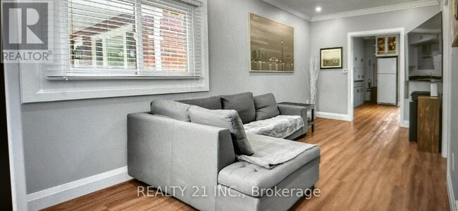 Building Photo - 60 Phillip Ave