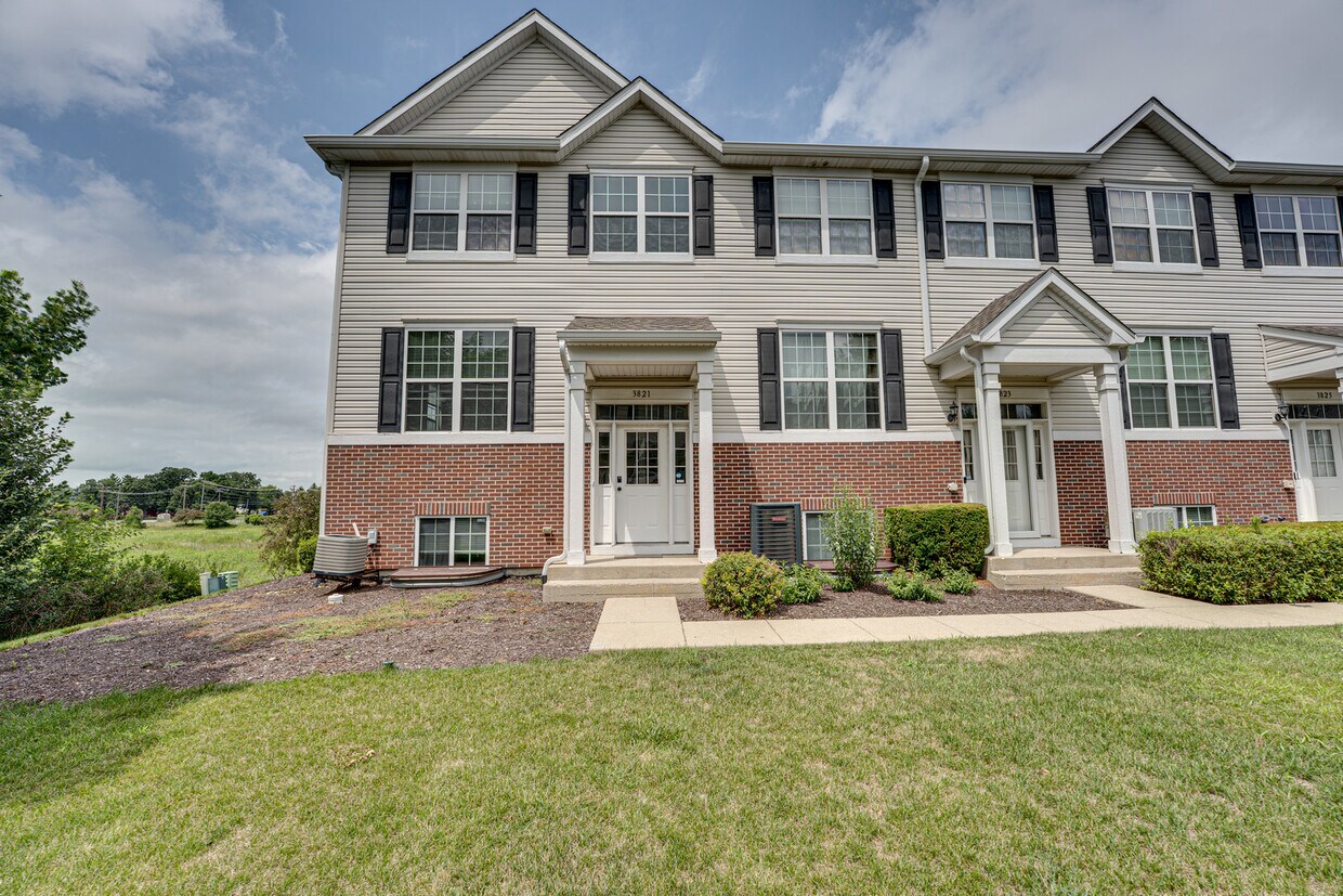 Foto principal - 3821 Bailey Rd