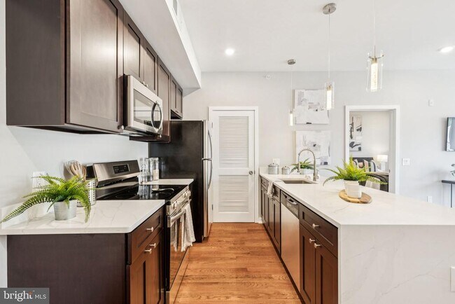 Foto del edificio - 203 Haverford Ave