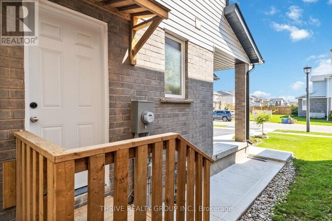 Building Photo - 2043 Cedarpark Dr
