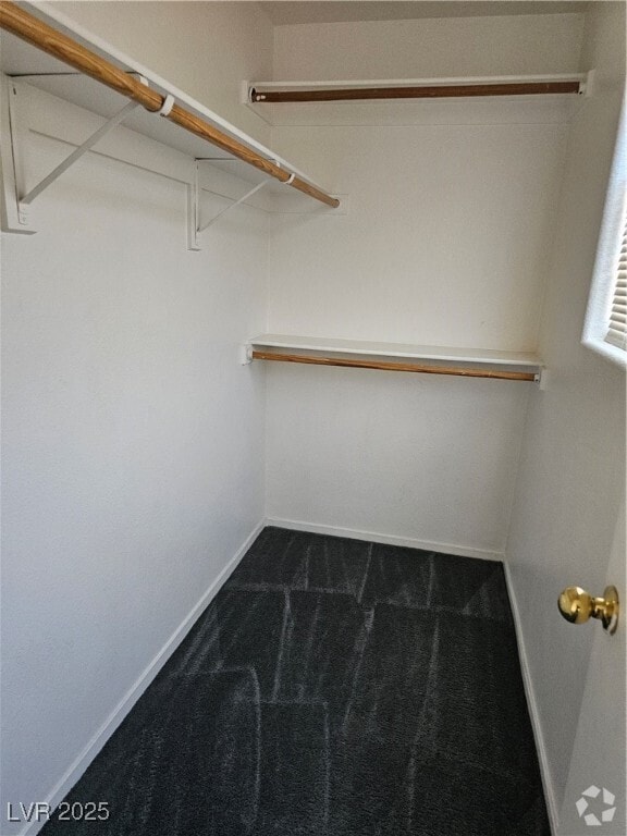 Building Photo - 2500 Adelante Ave