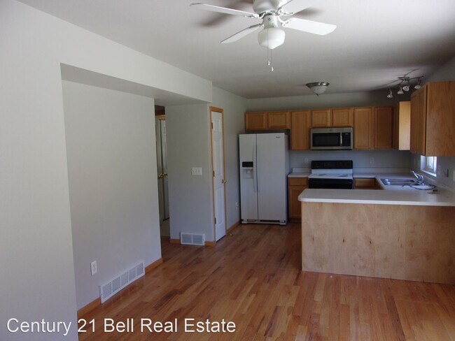Foto del edificio - 3 br, 2.5 bath House - 4521 Ranch House Way