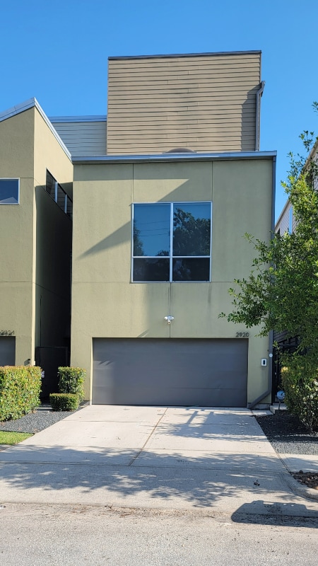 Building Photo - 2920 Cline St