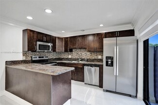 Building Photo - 7947 Tam Oshanter Blvd