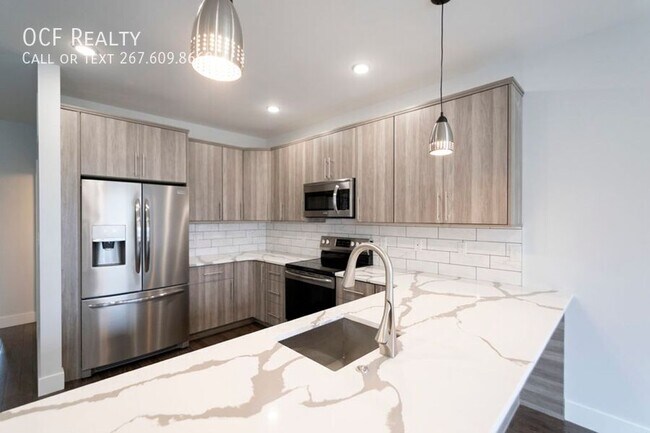 Foto del edificio - 1527 N Franklin St