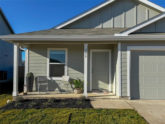 Foto del edificio - 429 Monsoon Dr