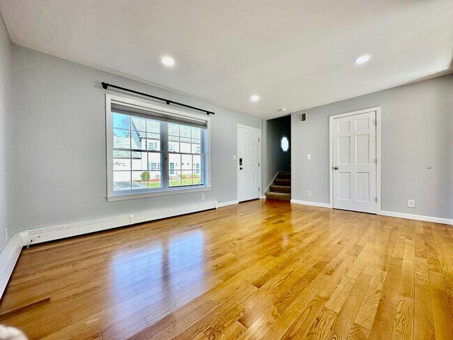 Foto del edificio - 1 Earl Stokes Cir