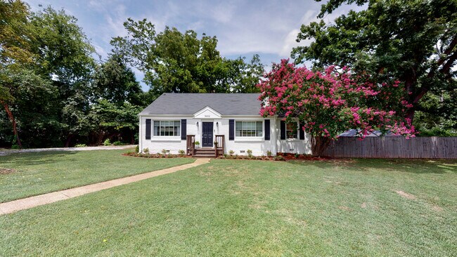 Building Photo - 5602 Stoneway Trl