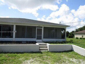 Building Photo - 2703 Ansel Ave S