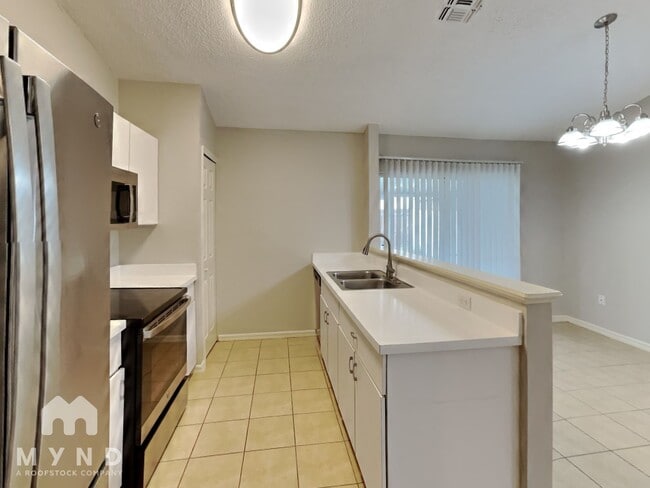 Building Photo - 6218 Calamari Pl