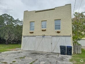 Building Photo - 4345 Mt Vernon Ave
