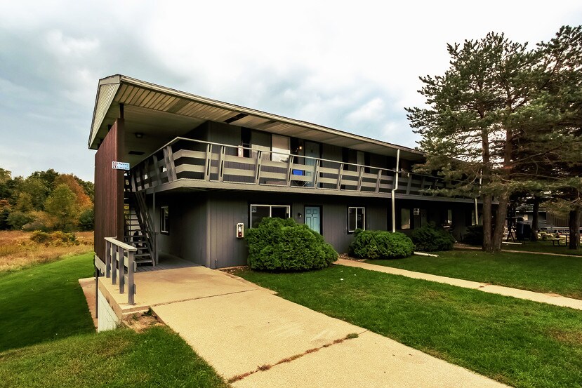 Primary Photo - 1565 Bacon Ave