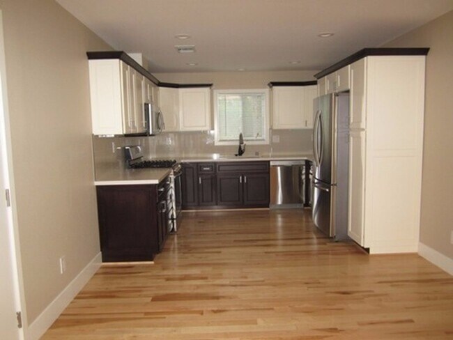 Building Photo - 4-Bedroom Home in Concord’s Desirable State Streets Neighborhood