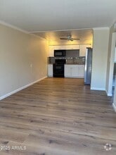 Building Photo - 909 S Priest Dr