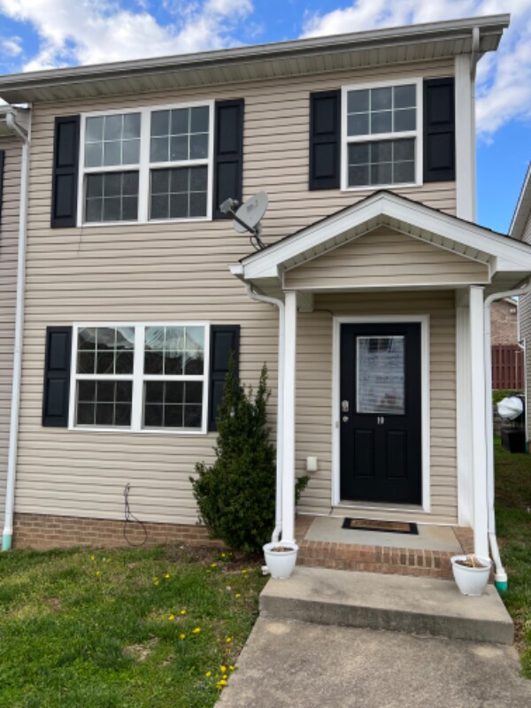 10 Sugar Maple Ln, Ona, WV 25545 House Rental in Ona, WV