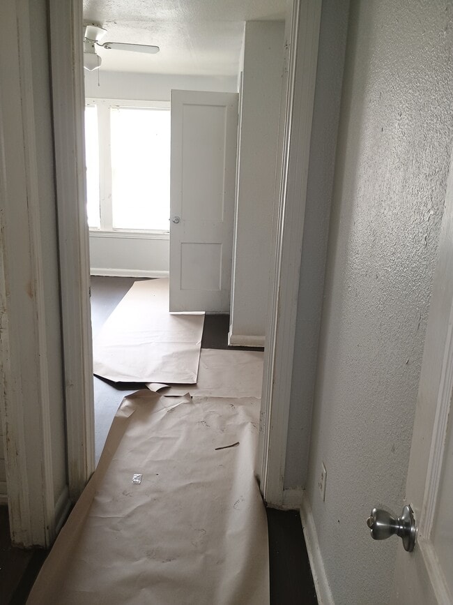 Building Photo - 419 Gulf
