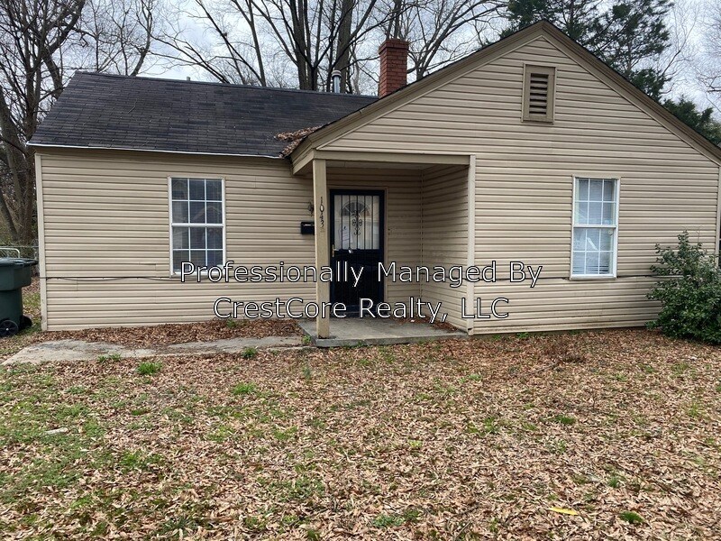 Primary Photo - 1043 Woodbury Rd
