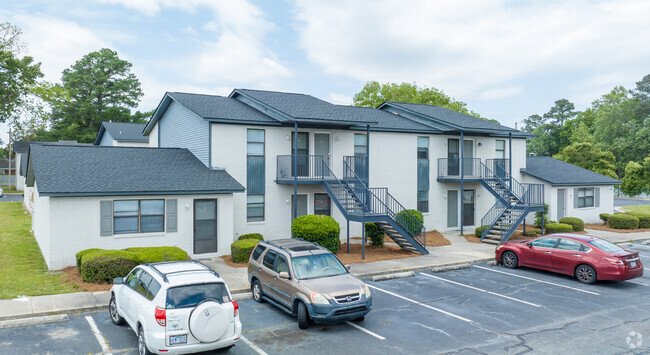 Building Photo - The Avery Apartments