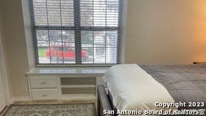 Building Photo - 1045 Shook Ave