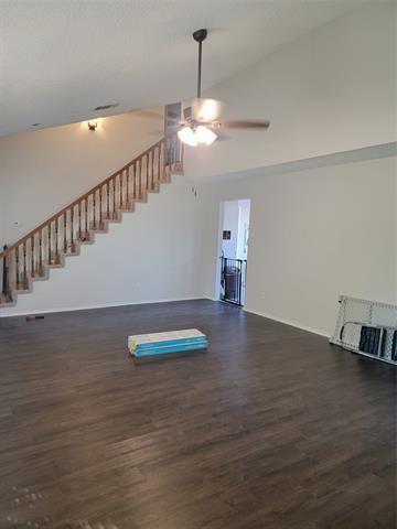 Building Photo - 3905 Picato Dr
