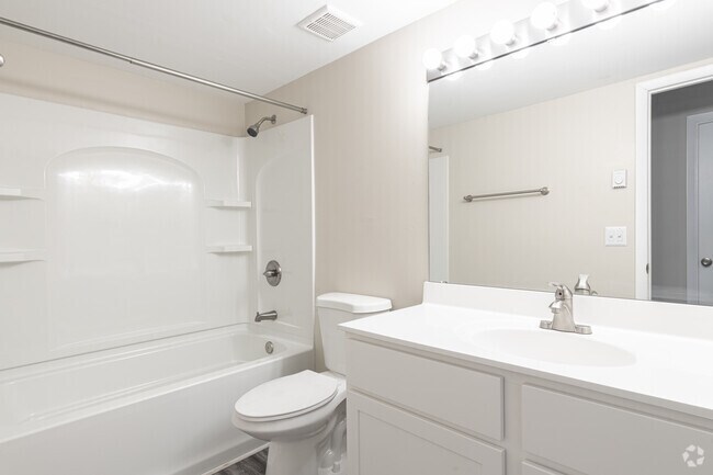 2BR, 1.5BA - 800SF - Saratoga Place Apartments & Townhomes