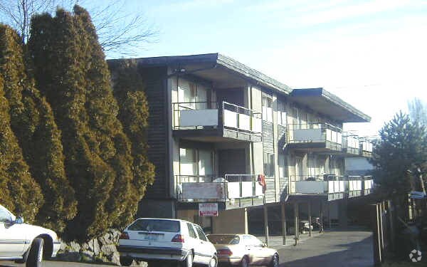 Primary Photo - Sze Apartments