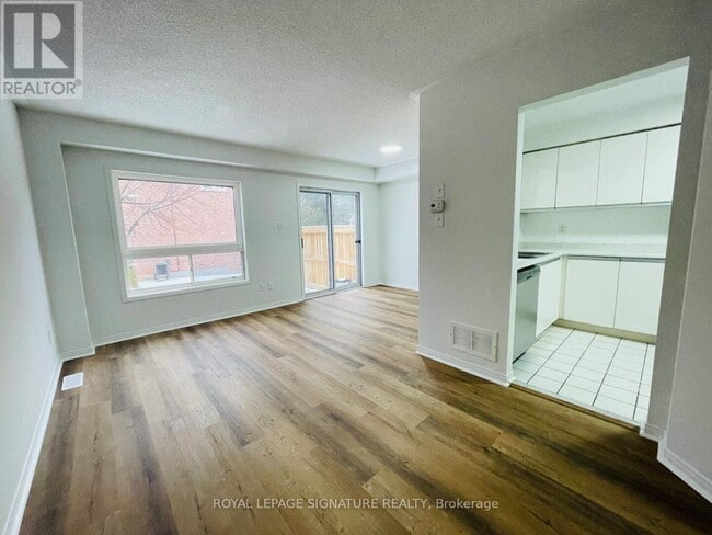 Building Photo - 689 Four Winds Way