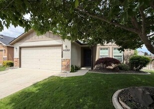 Building Photo - 4120 S Rangewood Way