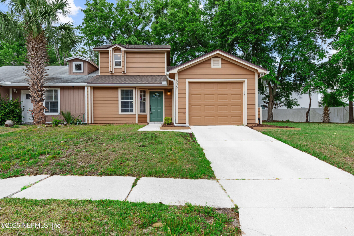 Foto principal - 8061 Virgo St