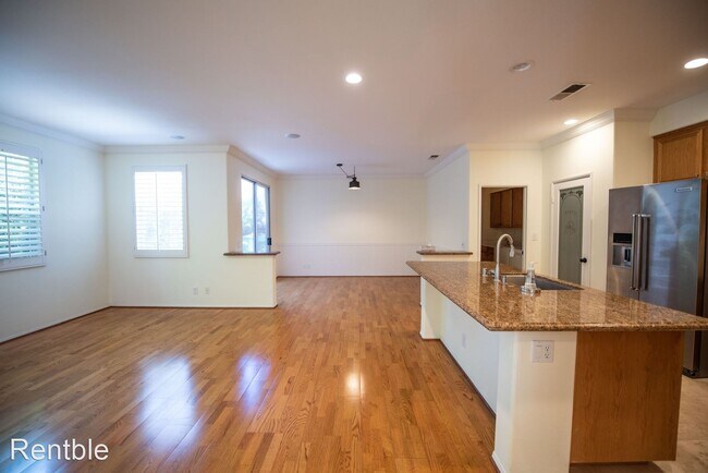 Building Photo - 3 br, 2.5 bath House - 24 Apple Valley