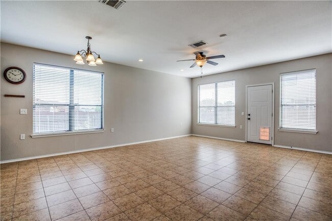 Foto del edificio - 8801 Capitol View Dr