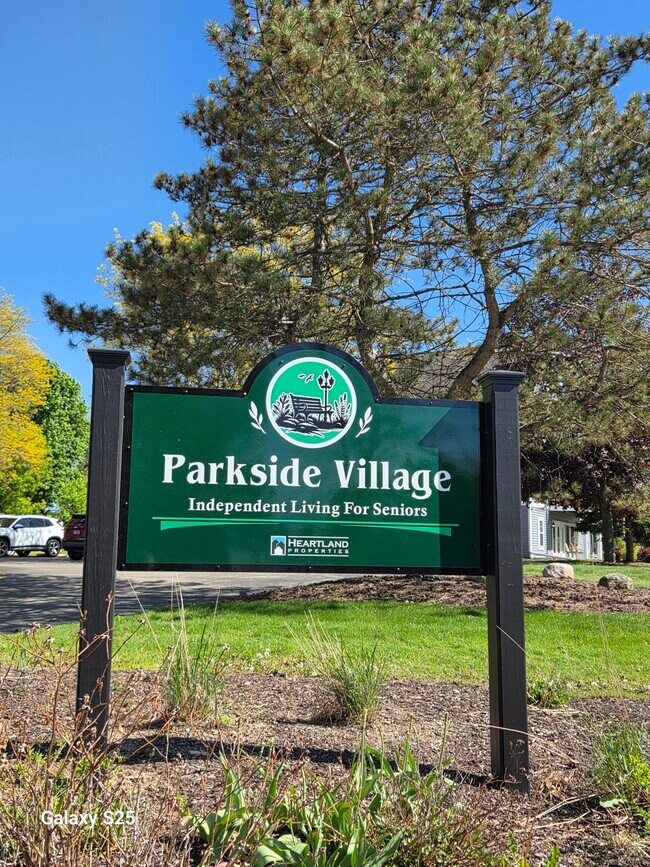 Foto del edificio - Parkside Village-Delavan