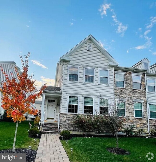 Building Photo - 116 Grissom Dr