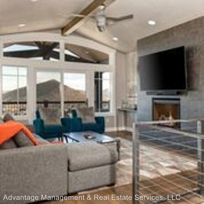 Foto del edificio - 3 br, 2.5 bath House - 4224 Fairway Lane